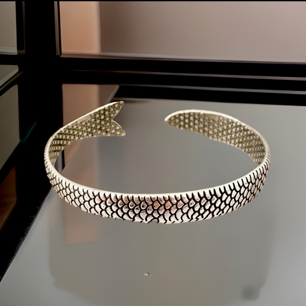 Minimalist Sterling Silver Cuff – Fish Bangle Bracelet, Modern Jewelry cape cod - Picture 4 of 6